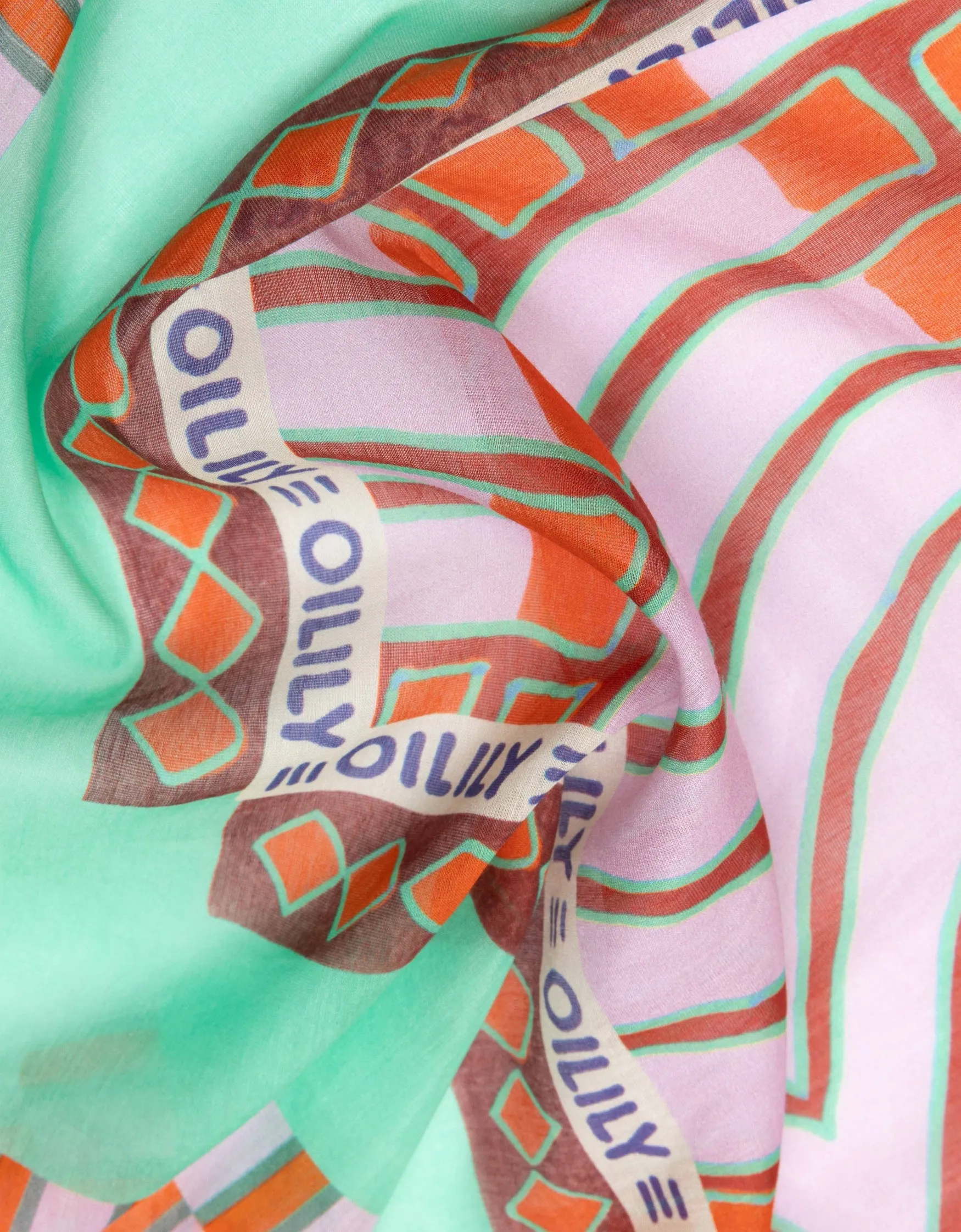 Alucifer Mania Scarf