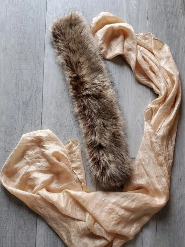 Beige Faux Fur Collar Scarf