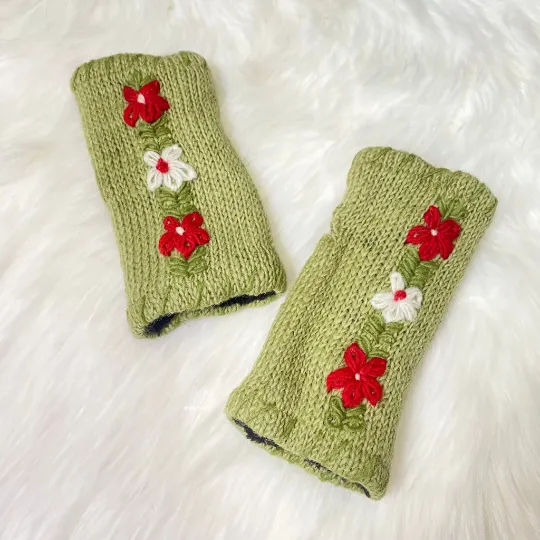 Crochet Handwarmers with Fleece Lining from Nepal